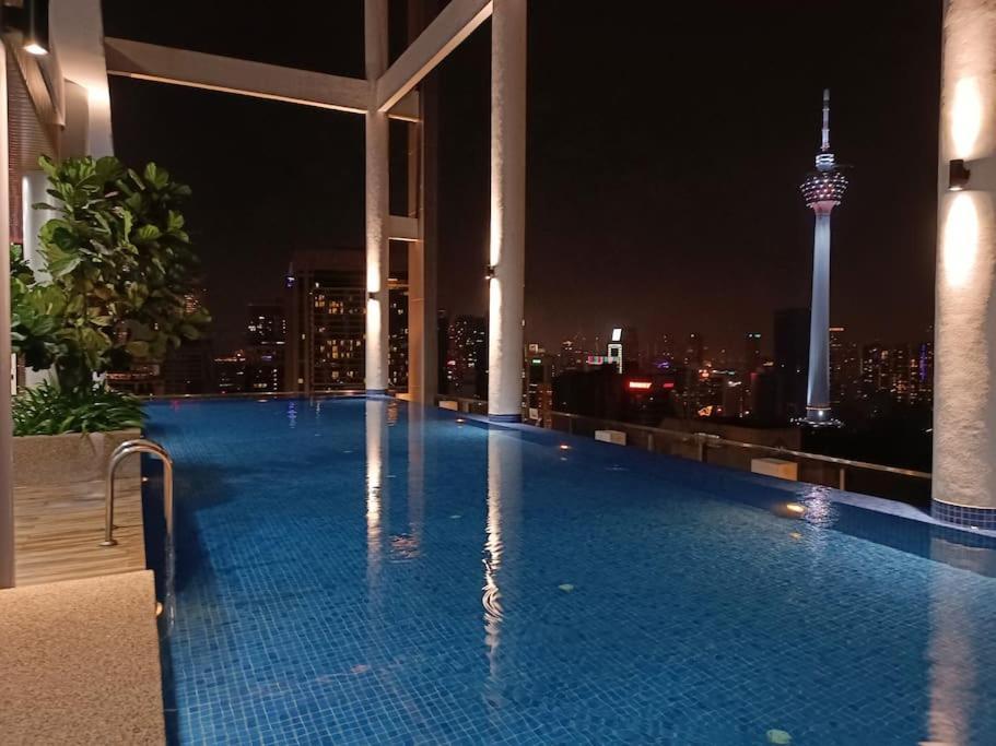 Col 25b Klcc Infinity Pool View Pangsapuri *
